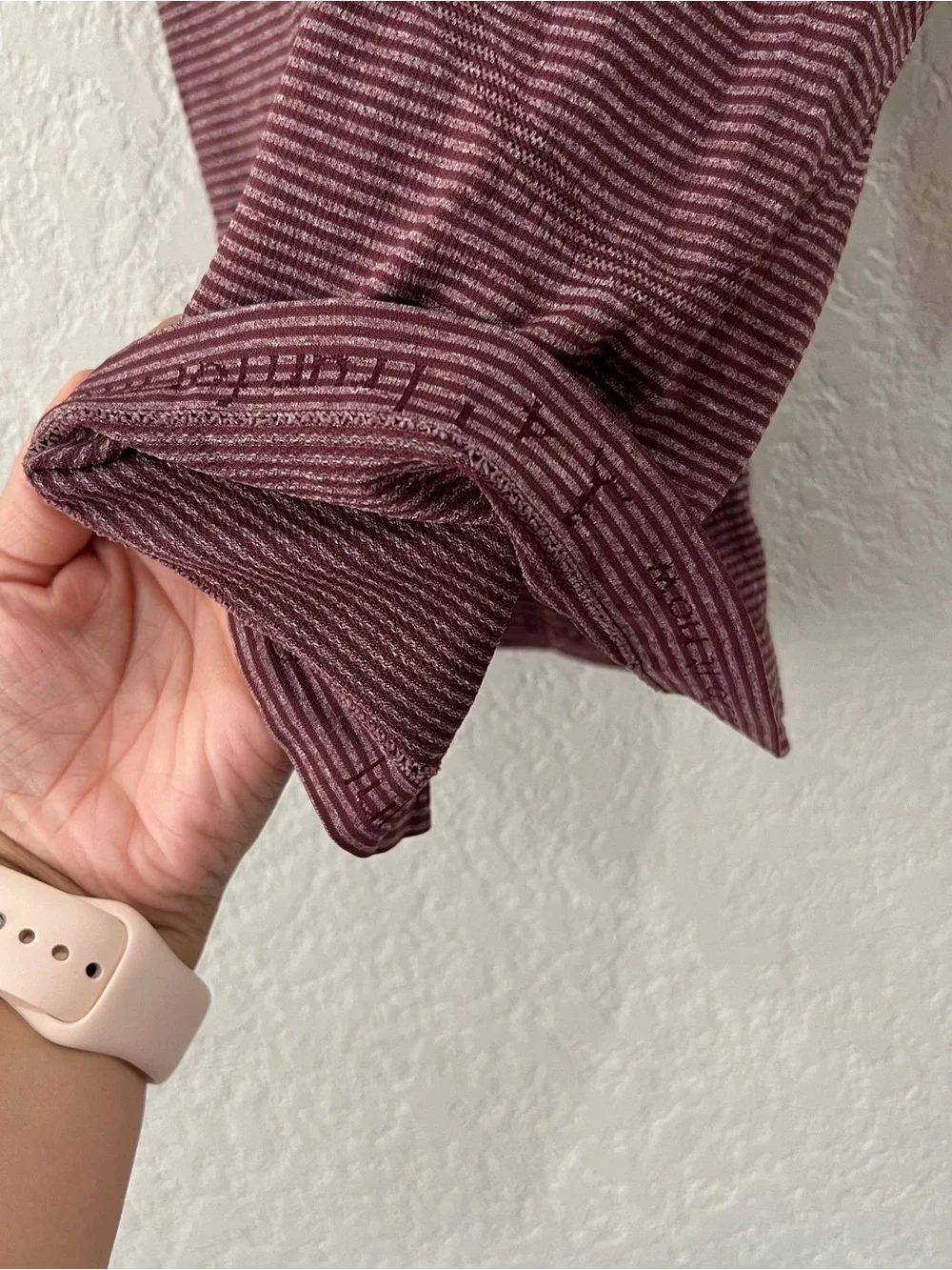 Lululemon Run: Swiftly Tech Tank Tonka Stripe Heathered Bordeaux Size 4